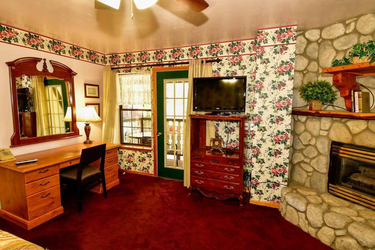 Black Forest Lodge Big Bear Lake Exterior foto